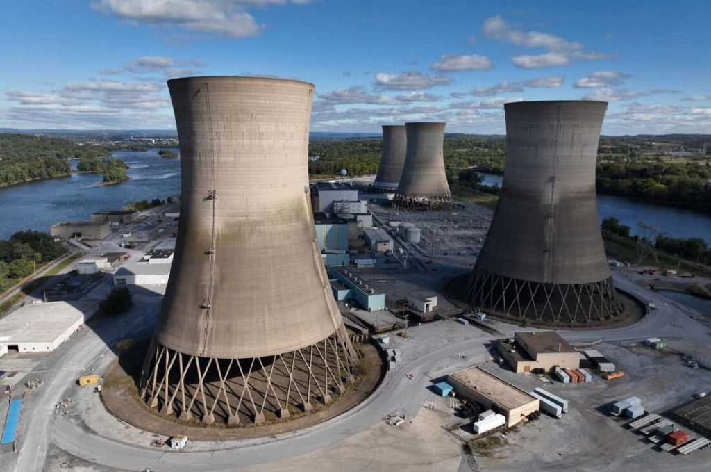 Google to Help Fund Three Nuclear Power Plants in the US