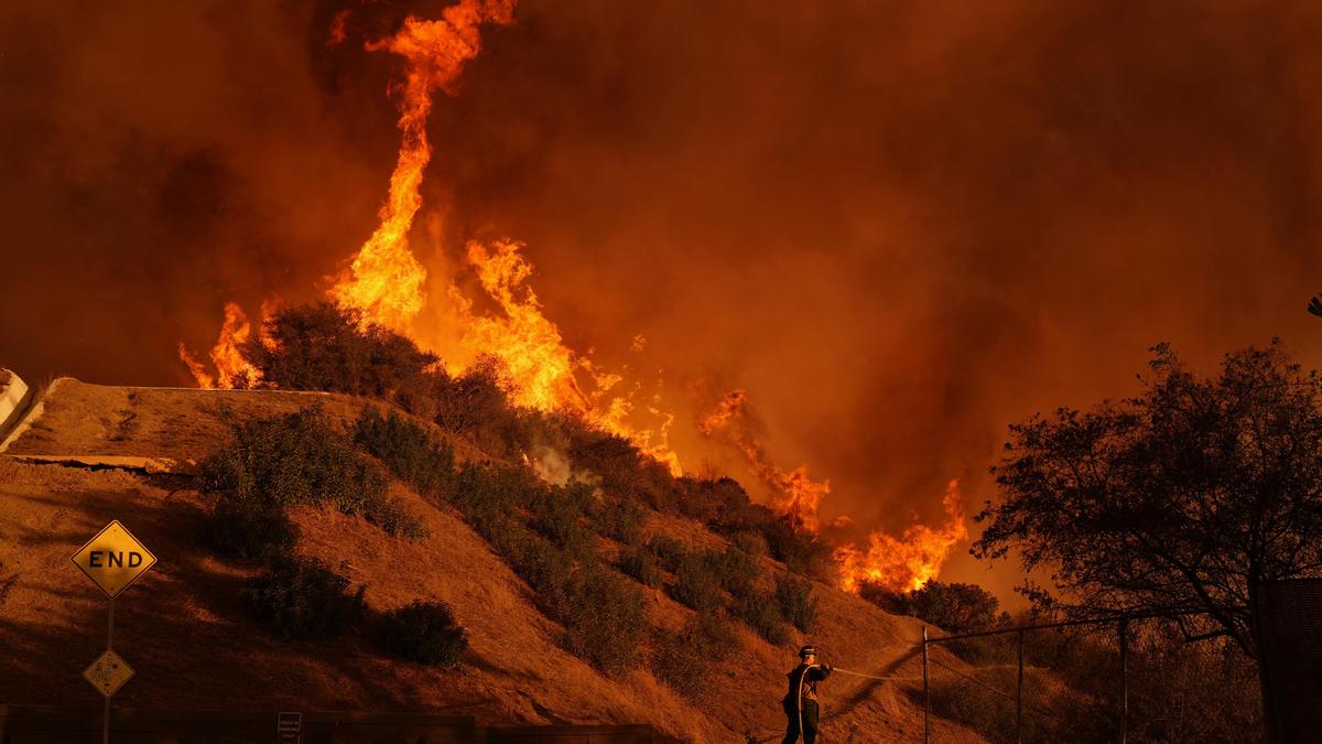 california-arson-suspect-pleads-not-guilty