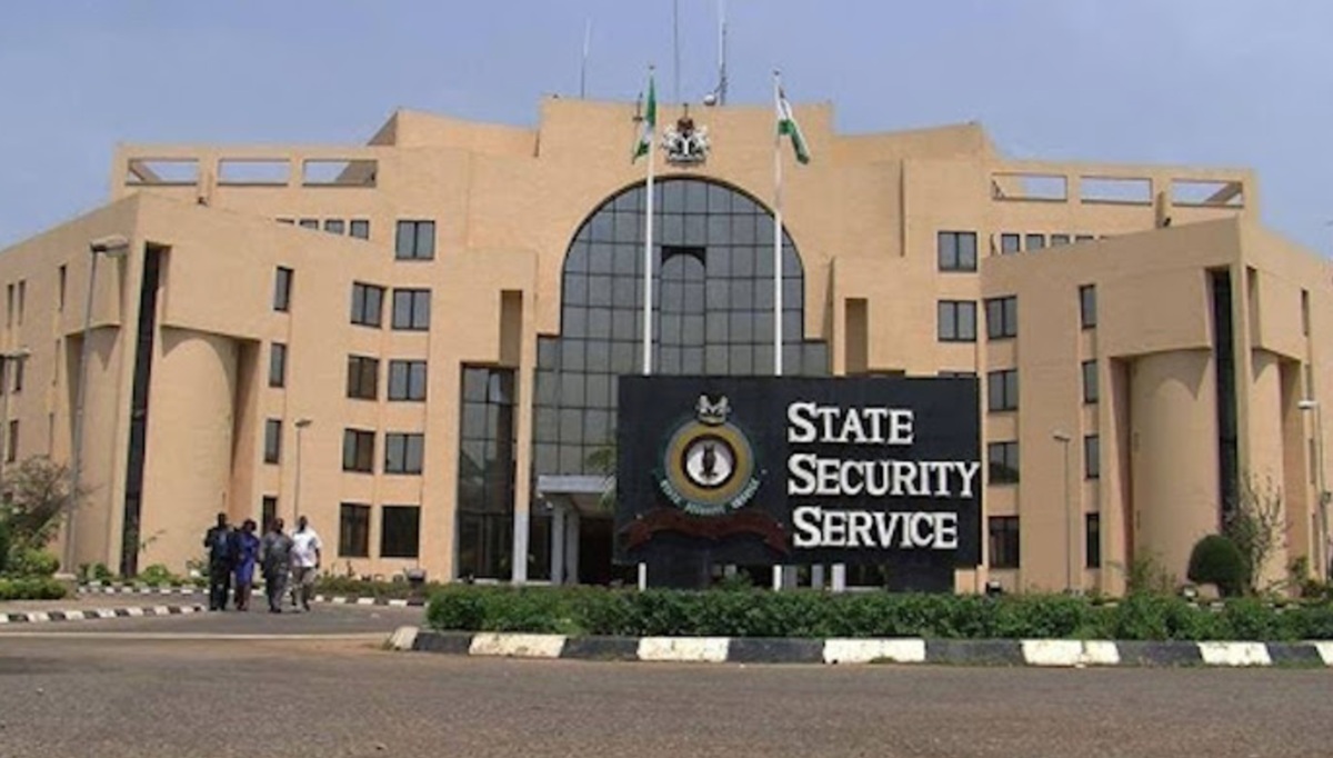 DSS Warns Public Against Fake Officer