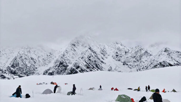 Hiker (News Central TV)