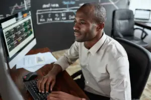 Nigeria Targets 20,000 Jobs Annually.