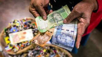 Rand Steady as Markets Eye US-China Tensions