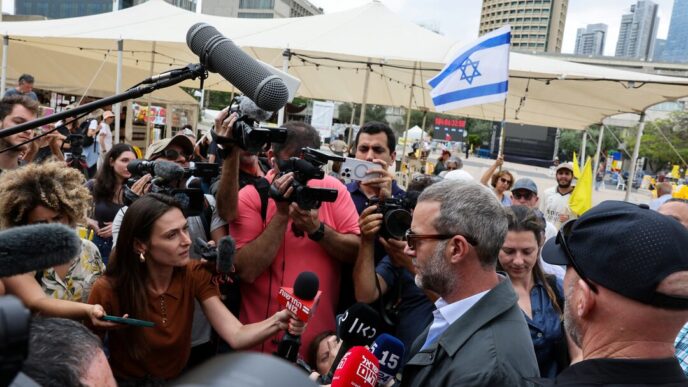 Trump Envoys Push Gaza Hostage Deal