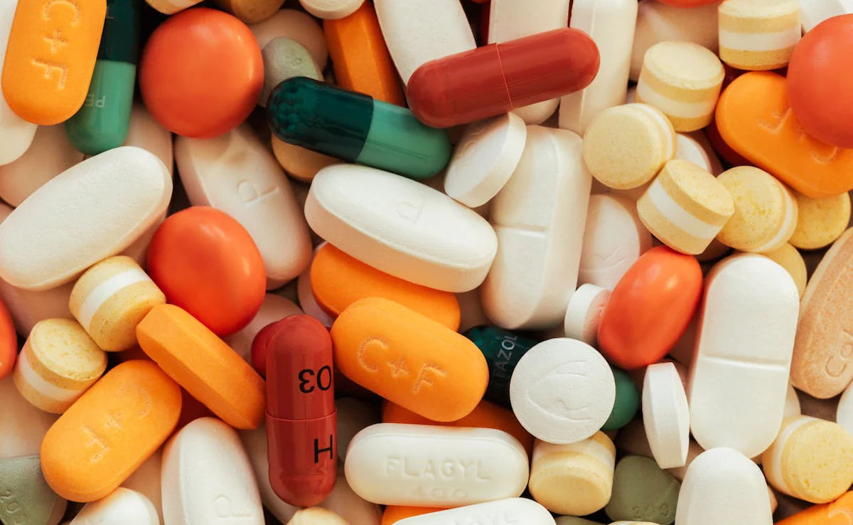 WHO Raises Alarm Over Surge in Drug-Resistant Superbugs