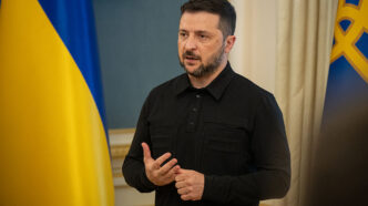 EU Vows Backing for Ukraine, Eyes US Plan