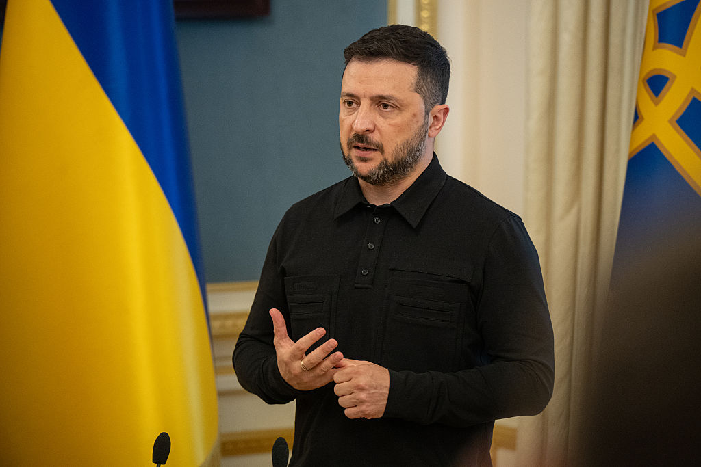 EU Vows Backing for Ukraine, Eyes US Plan