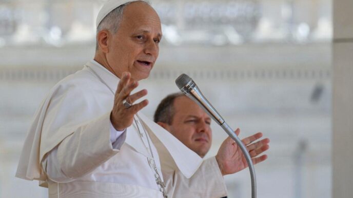 Pope Condemns Violence, Urges Ceasefire in Sudan