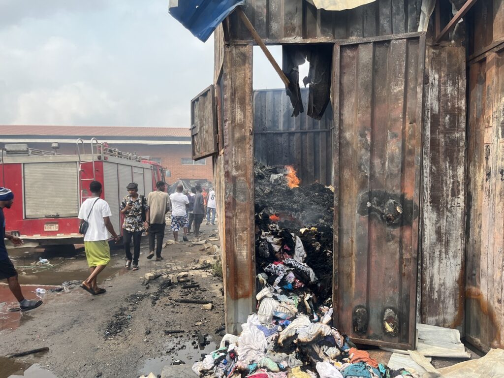 Pictures: Fire Guts Part of Arena Market in Lagos