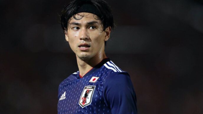 Minamino Ruins World Cup Hopes With ACL Injury