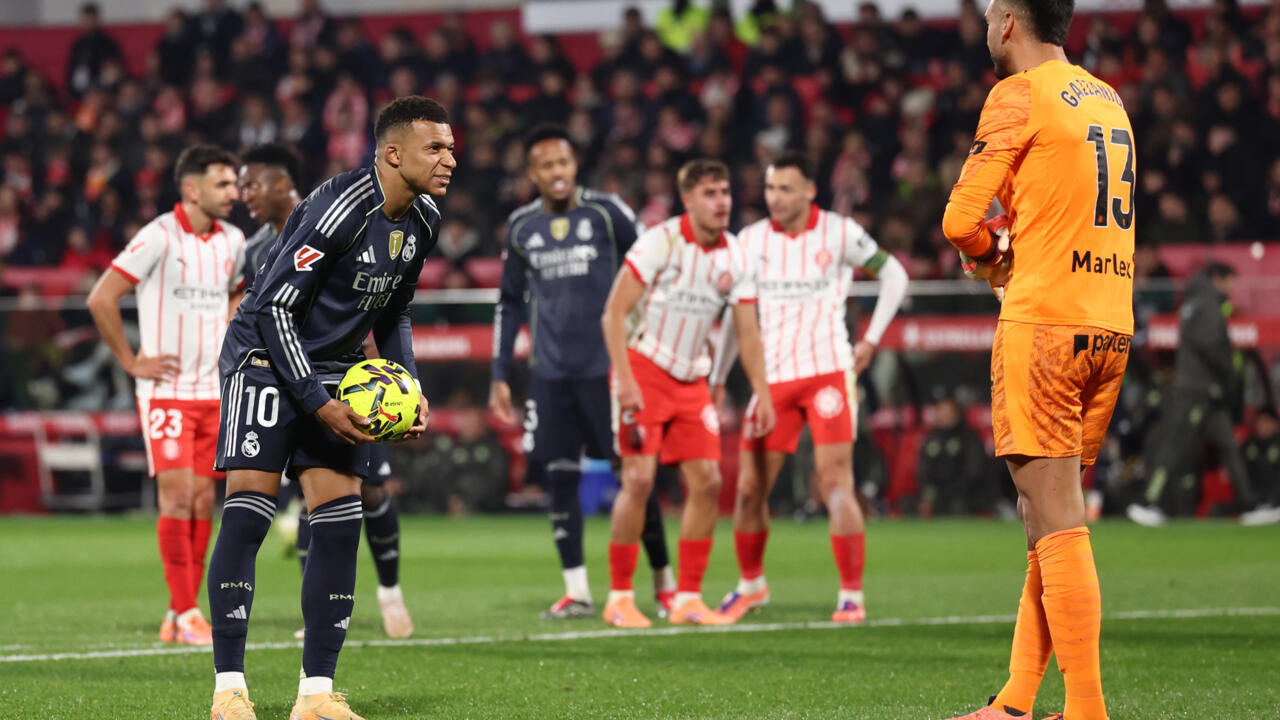 Real Madrid Held at Girona as Barcelona Stay Top