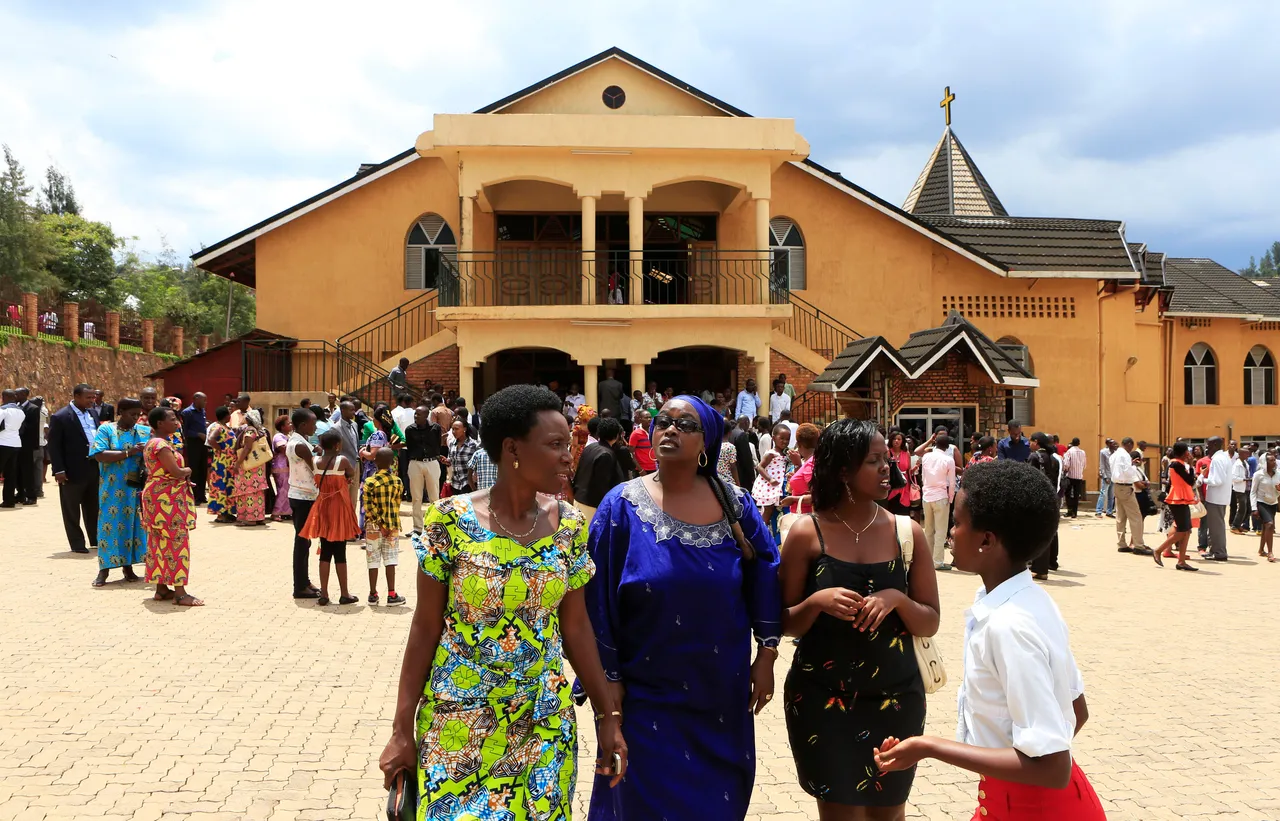 Rwanda Closes Thousands of Evangelical Churches