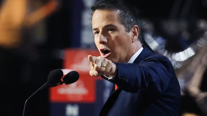 US Senator Proposes End to Dual Citizenship