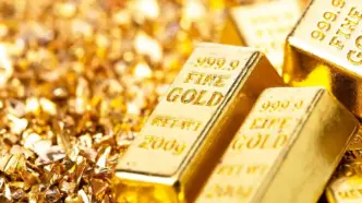 Gold Tops $4,400 as Rate Cut Bets Grow