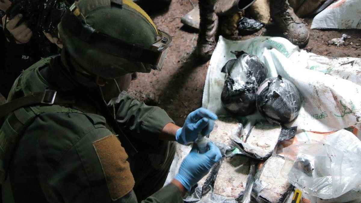 Cocaine Lab Explosion in Colombia Kills Nine, Injures Eight
