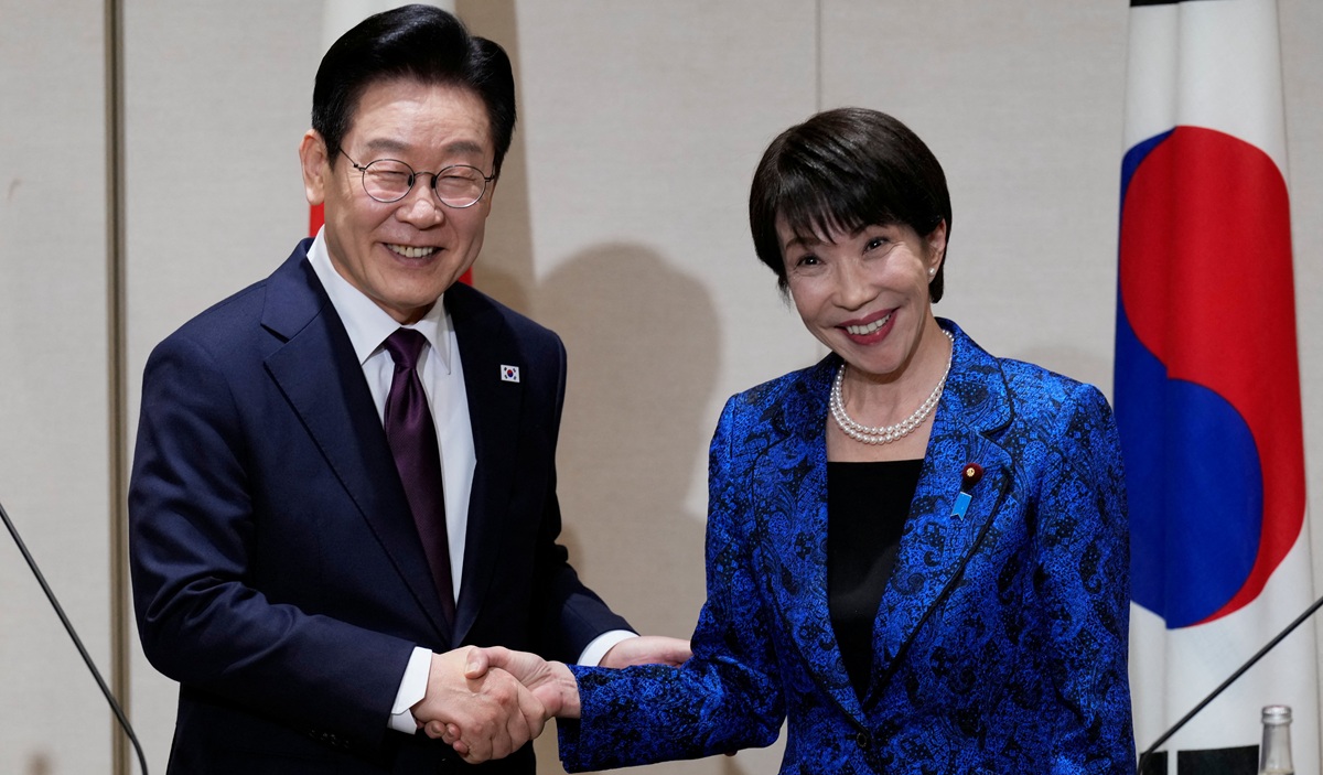 Japan's PM to Dissolve Parliament for Snap Election