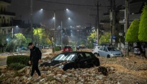 Heavy Rain, Violent Winds Kill Two in Greece