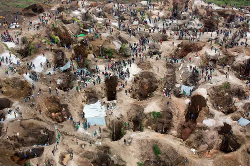 Congo Mine Disaster Kills Over 200