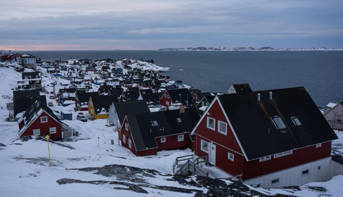 Greenland Capital Hit by Power Outage