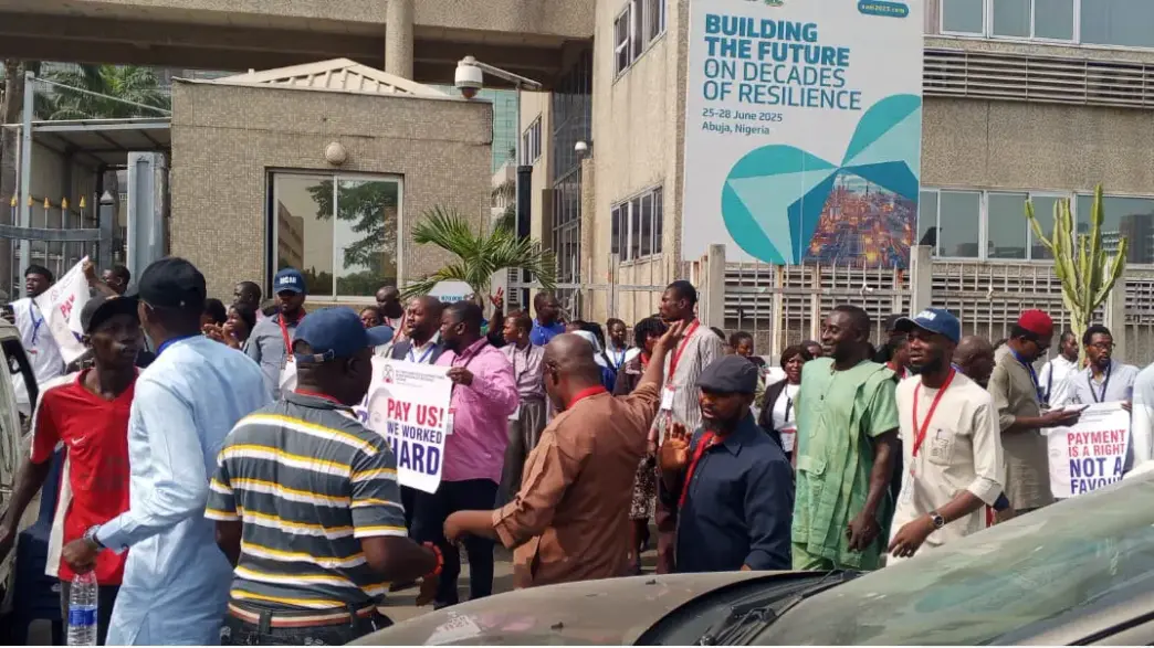 Nigeria Releases N152 Billion to Contractors