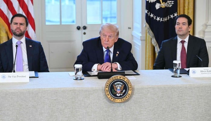 Trump Warns Cuba to Make Deal