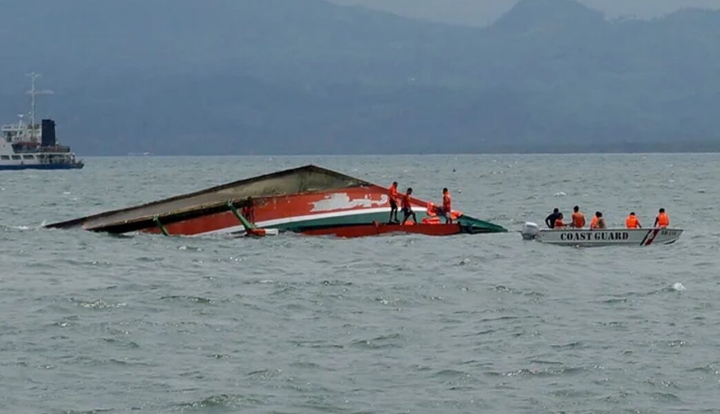 Ferry Sinking in Philippines Kills 18, Leaves 10 Missing
