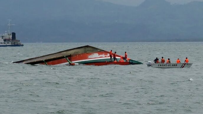 Ferry Sinking in Philippines Kills 18, Leaves 10 Missing