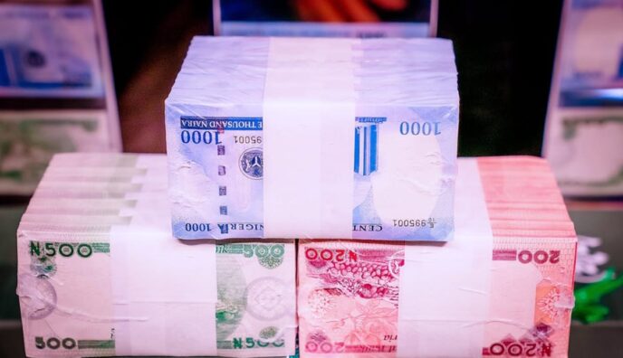 Naira Closes January at N1,391/$