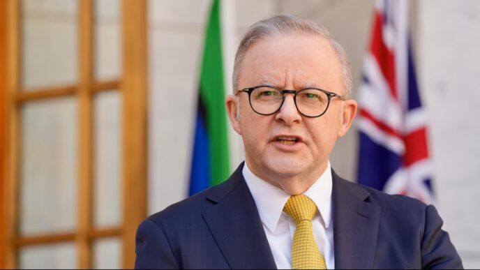 Australia PM Backs Removing Ex-Prince Andrew from Succession