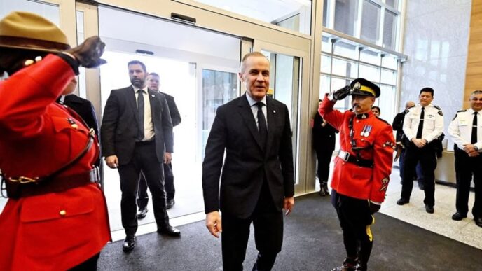 Canada PM Begins Key India Visit to Expand Trade