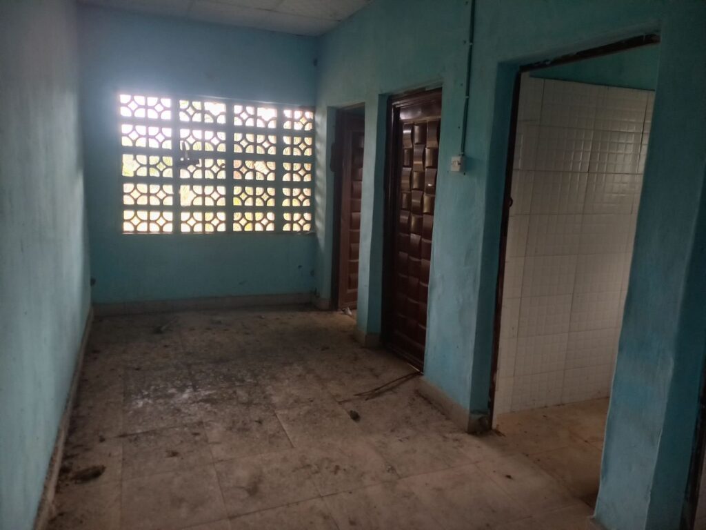 Credit: MonITNG. Caption: Abandoned  Abba I Primary Health Centre in Nwangele LGA, Imo State,