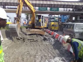 Lagos Begins Repairs on Apongbon Bridge
