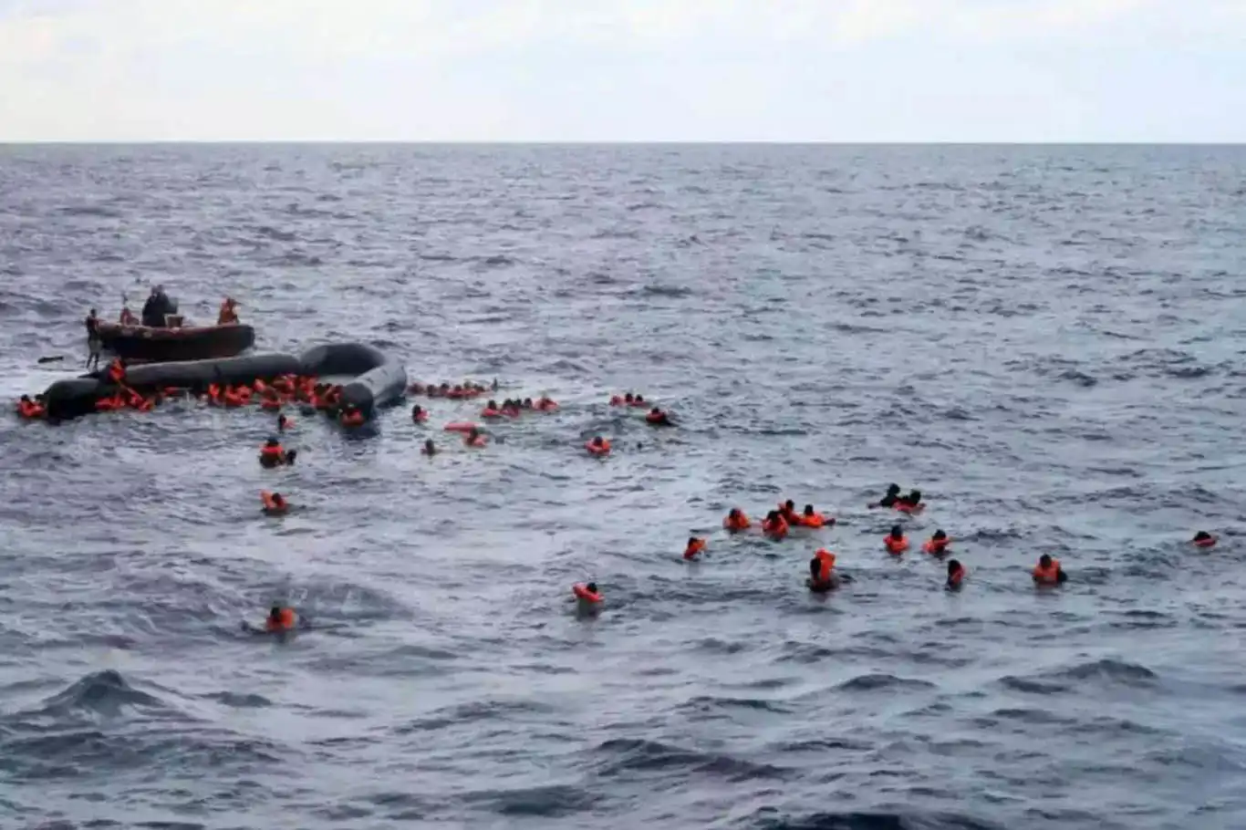Boat Sinking in Sudan Leaves 21 Dead
