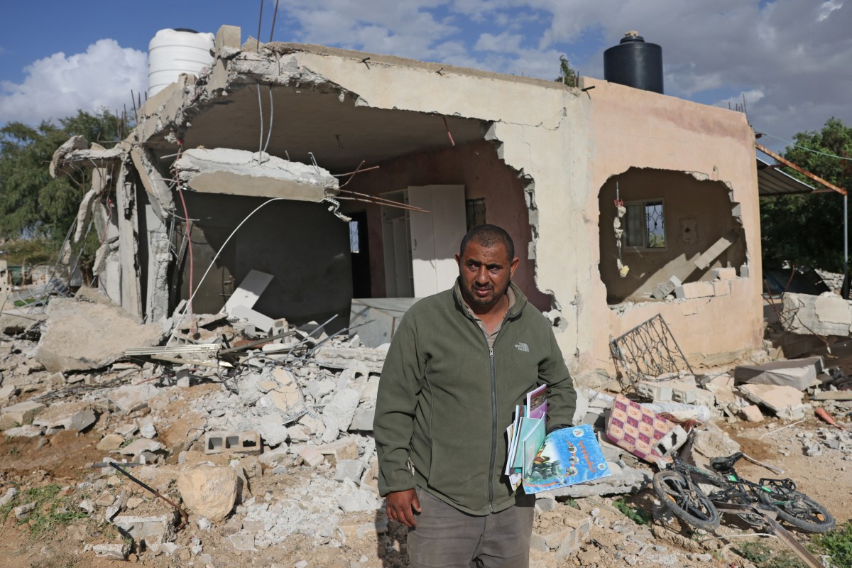 Israeli Settlers Demolish Palestinian Homes Near Jericho