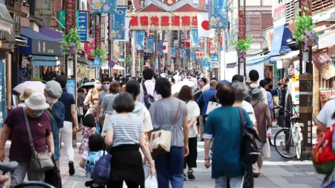 Japan’s Birthrate Declines for 10 Consecutive Years