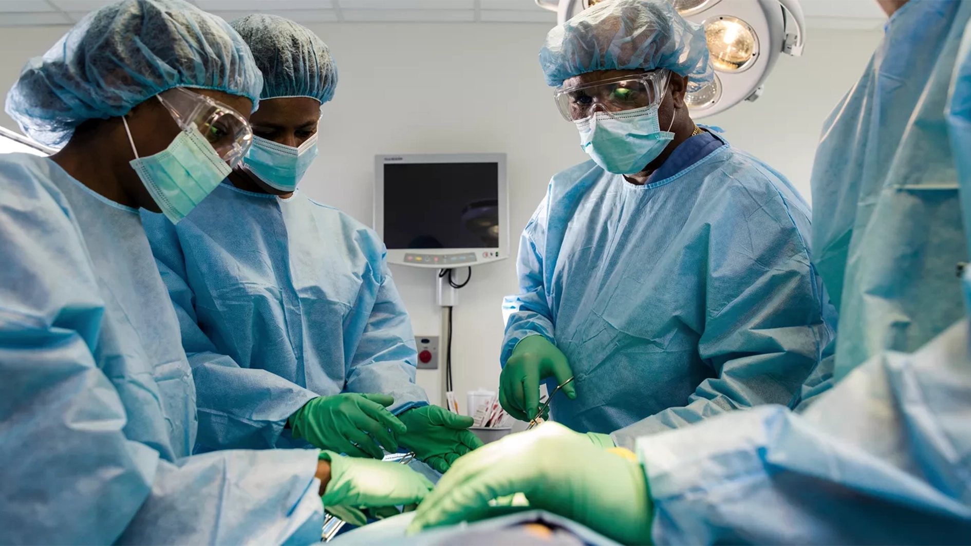 Lagos Health Workers Suspend Strike