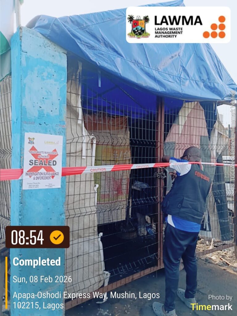 Lagos Shuts Ladipo Spare Parts Market