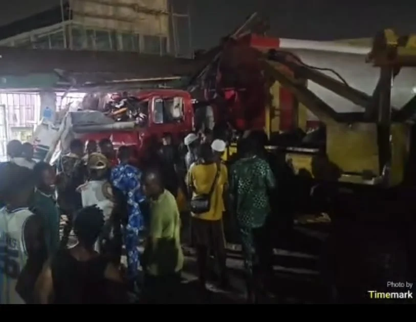 One Dead, Four Rescued in Tanker Crash at Abule-Egba