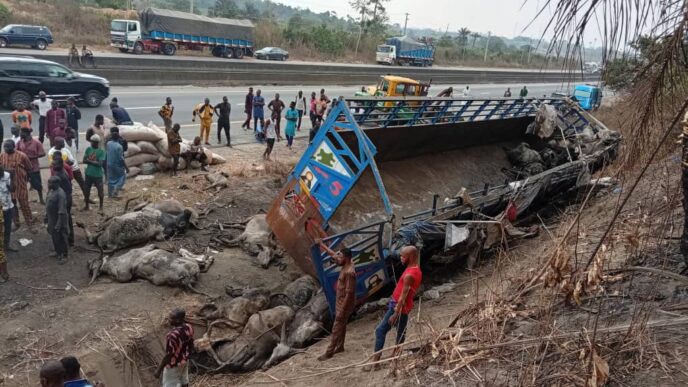 Six Dead, 23 Injured in Ogun Truck Crash
