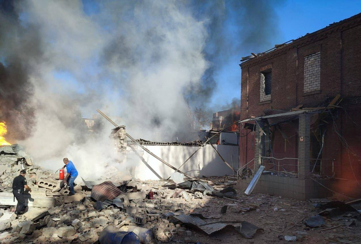 Ukraine Explosions kill Policewoman, Injure 15