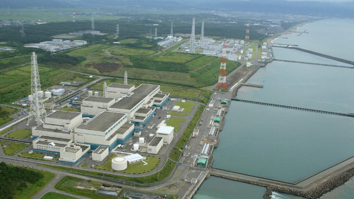 Japan to Restart World's Biggest Nuclear Plant