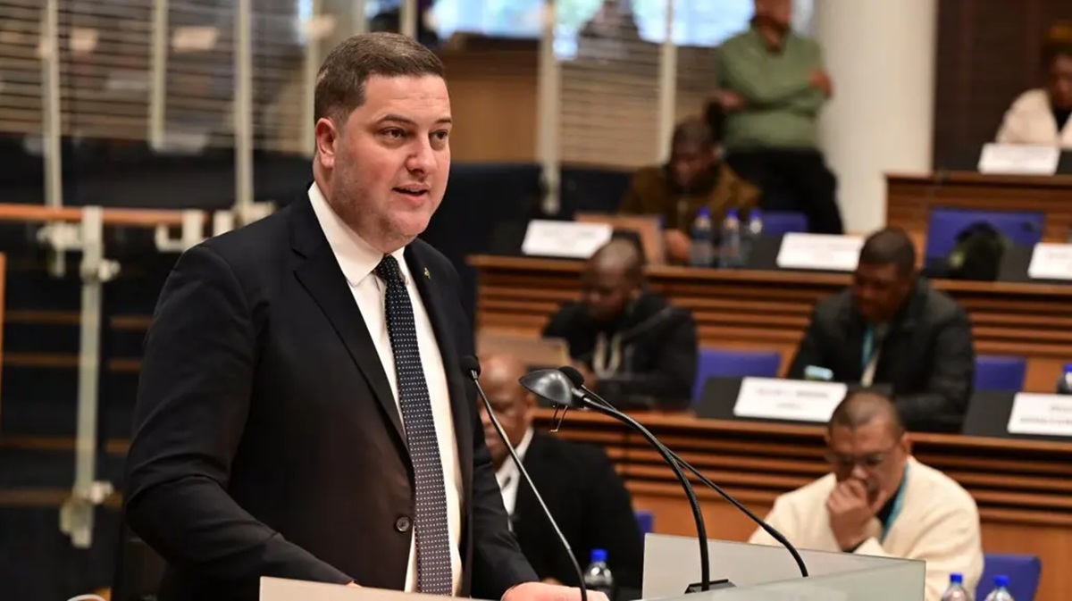 Cape Town Mayor Eyes Democratic Alliance Leadership