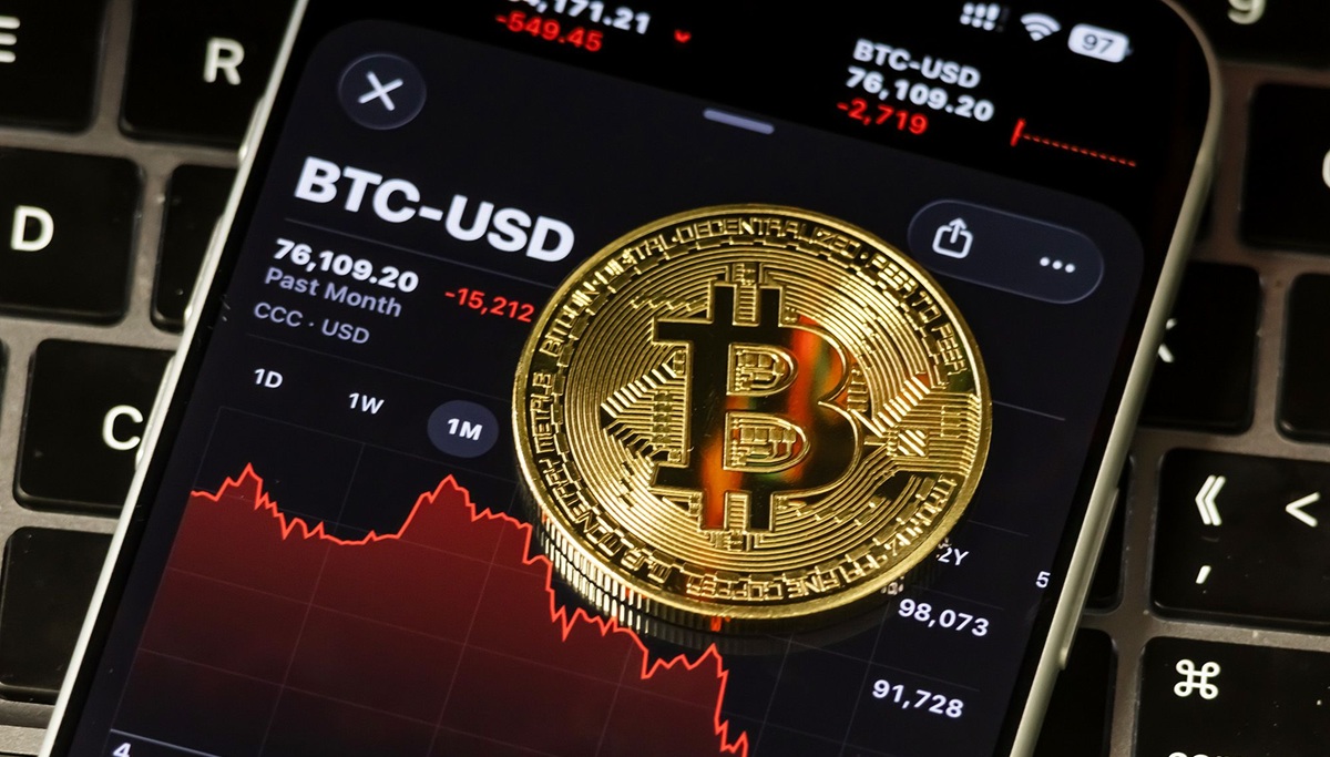 Bitcoin Falls Below $70,000 for First Time 