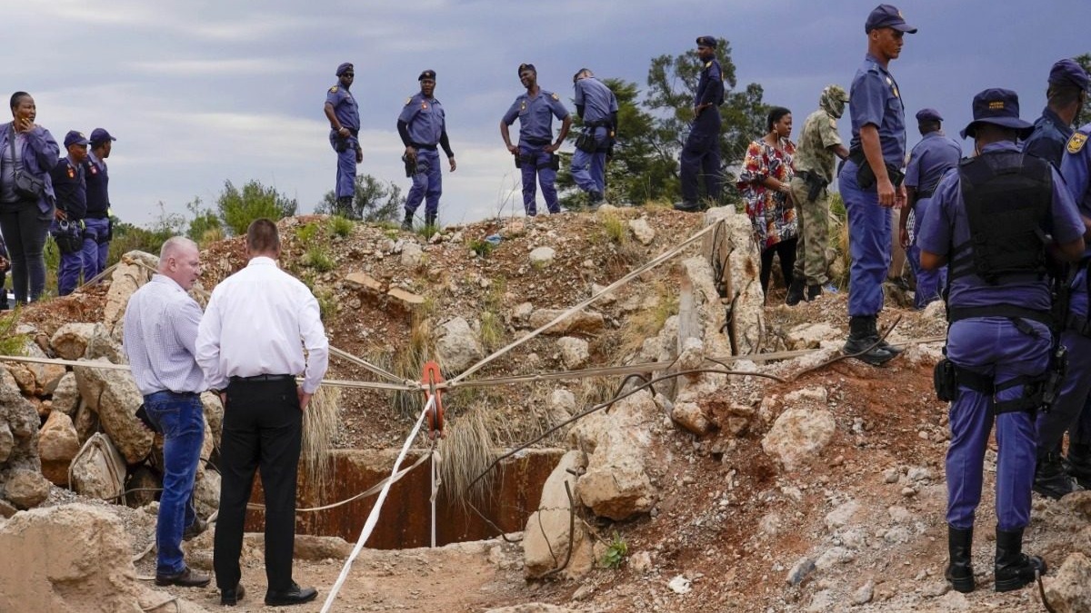 Five South African Miners Presumed Dead After Mudslide