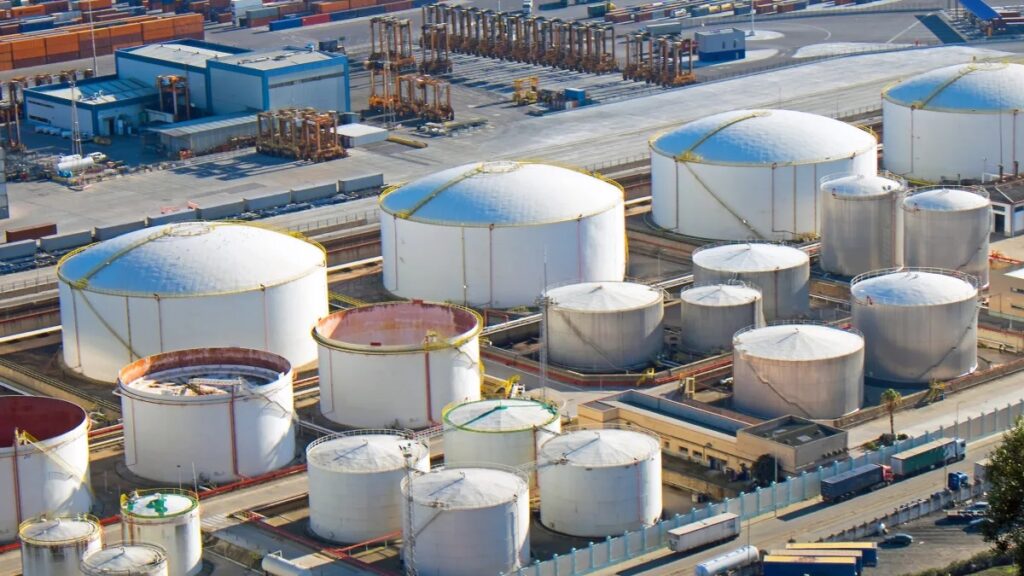 Tinubu Directs All Oil, Gas Funds to Federation