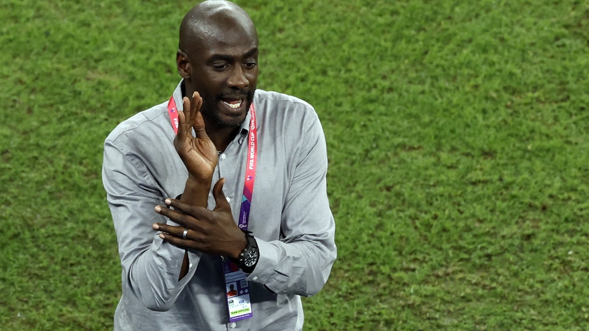 Ghana Sack Coach Addo Ahead of World Cup