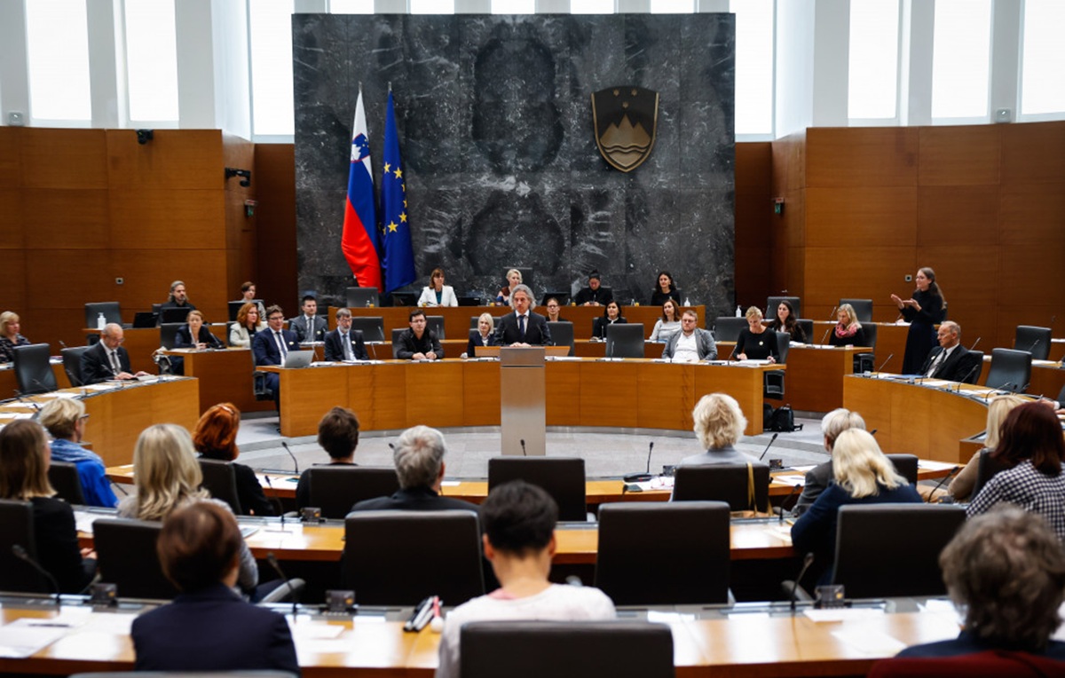 Slovenia to Inaugurate New Parliament April 10