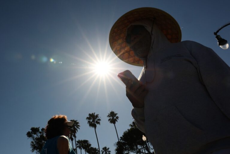 Earth’s Heat Hits Record High, UN Issues Warning