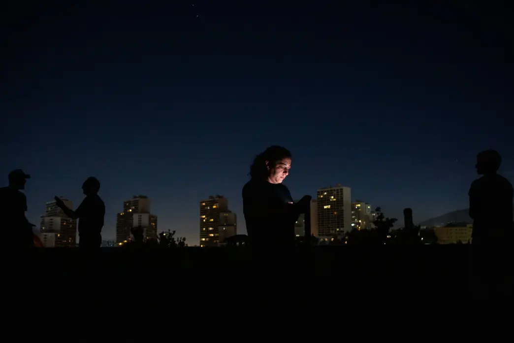 Internet Blackout Leaves Iranians in Darkness