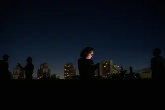 Internet Blackout Leaves Iranians in Darkness