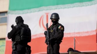 Iran Arrests 466 for Online Activity